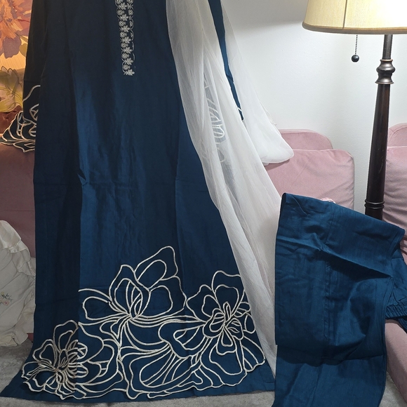 Dresses & Skirts - Elegant Blue and White Embroidered Dress